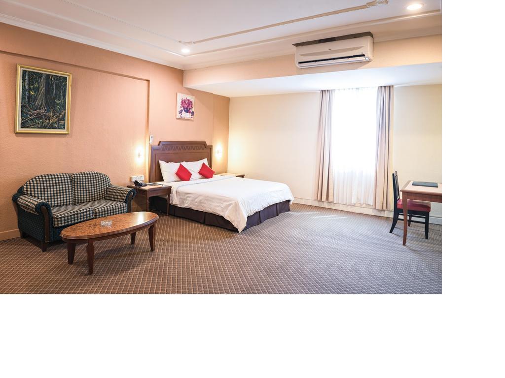 Sentosa Regency Hotel 3*